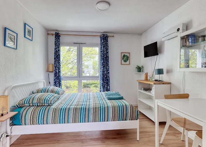 à 5 Minutes De La à Pied Apartamento